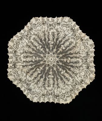 Cream Belgian Lace Octagonal Parasol Cover