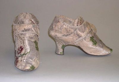 Pale Pink Silk Brocade Court Shoes