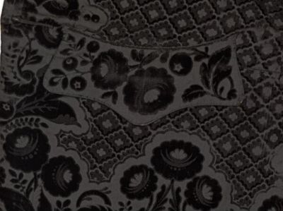 Black Silk Velvet Woven-to-Shape Gentleman's Waistcoat