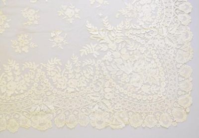 Square wedding veil of bobbin lace, Belgium, 1870s.