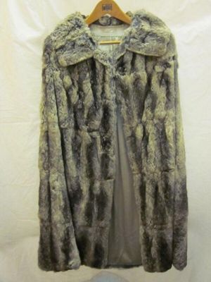 Chinchilla Fur Evening Cape with Silk Satin Lining
