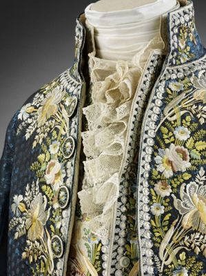 Cream Needlepoint Lace Ruffles with Floral Motifs