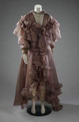 Dusty Rose Polyester Chiffon Ruffled Romantic Coat