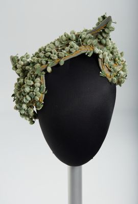 Skullcap with twig and pussy willow decoration