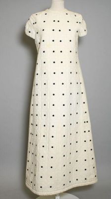 Cream Cotton Shift Dress with Black Daisy Motif