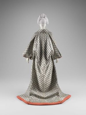 Outer kimono (uchikake) made from French silk brocade (Lyon), 18th century