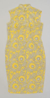 Bright Yellow Sleeveless Qipao with Geometric Pattern